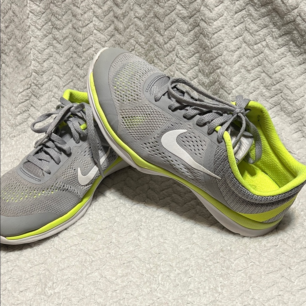 Nike Women's Athletic Shoes in Gray and Neon Green